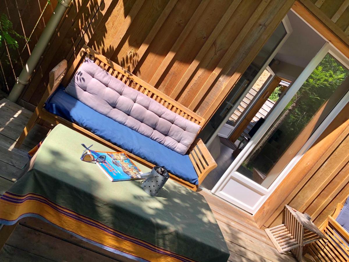 Escale Sous Les Pins Villa Salles  Exterior photo